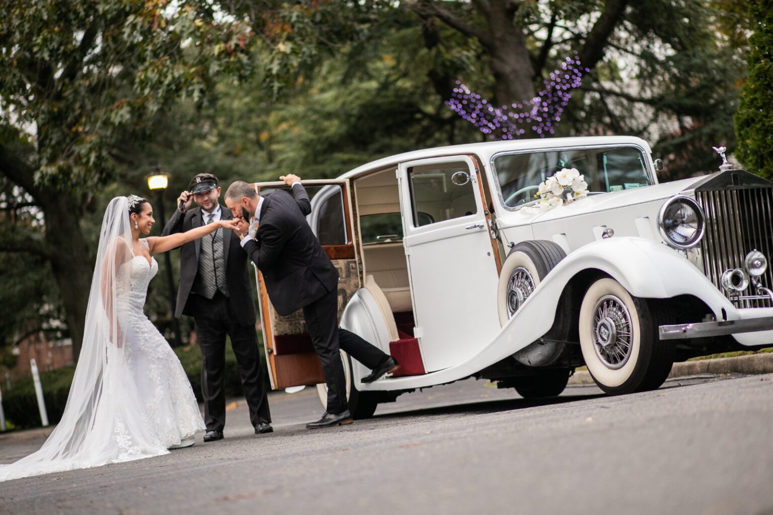 Best Wedding Photographer in New York City- Howard Beach Studios